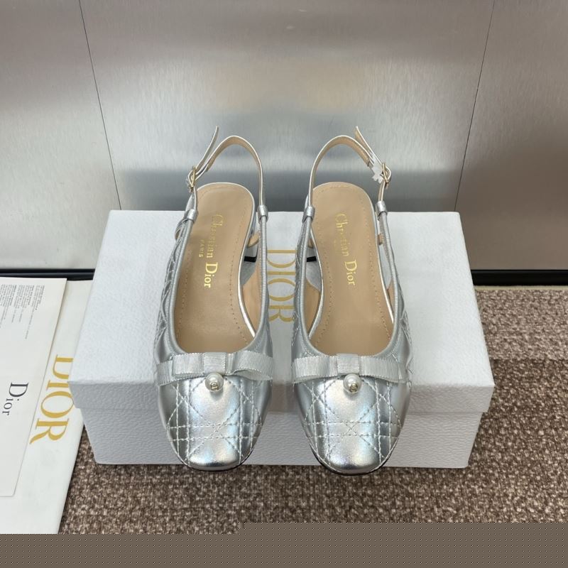ch**an D*or sandals